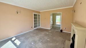 Photo 8- click for photo gallery